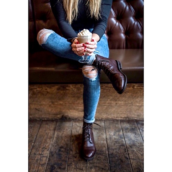 $385 Frye Veronica Combat Brown Leather Lace Up Moto Combat Military Ankle Boot - Picture 2 of 12